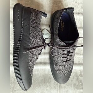 Cole Haan Men's Black and Gray Knit Sneakers Size 6